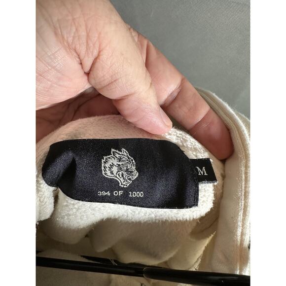 Darc Sport Hoodie Mens Medium White Wolves Embroidered Pullover Limited Edition - Picture 6 of 7